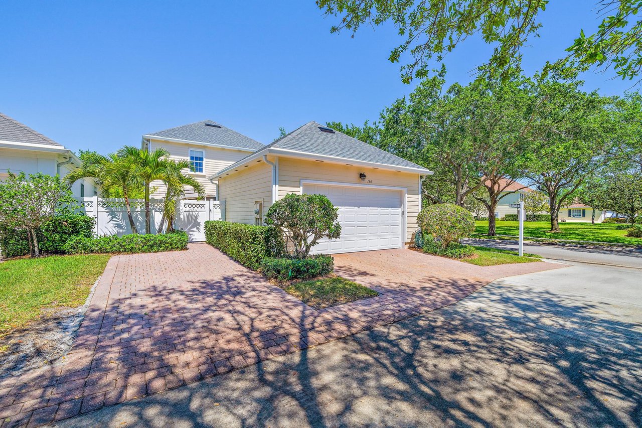 138 Poinciana Drive