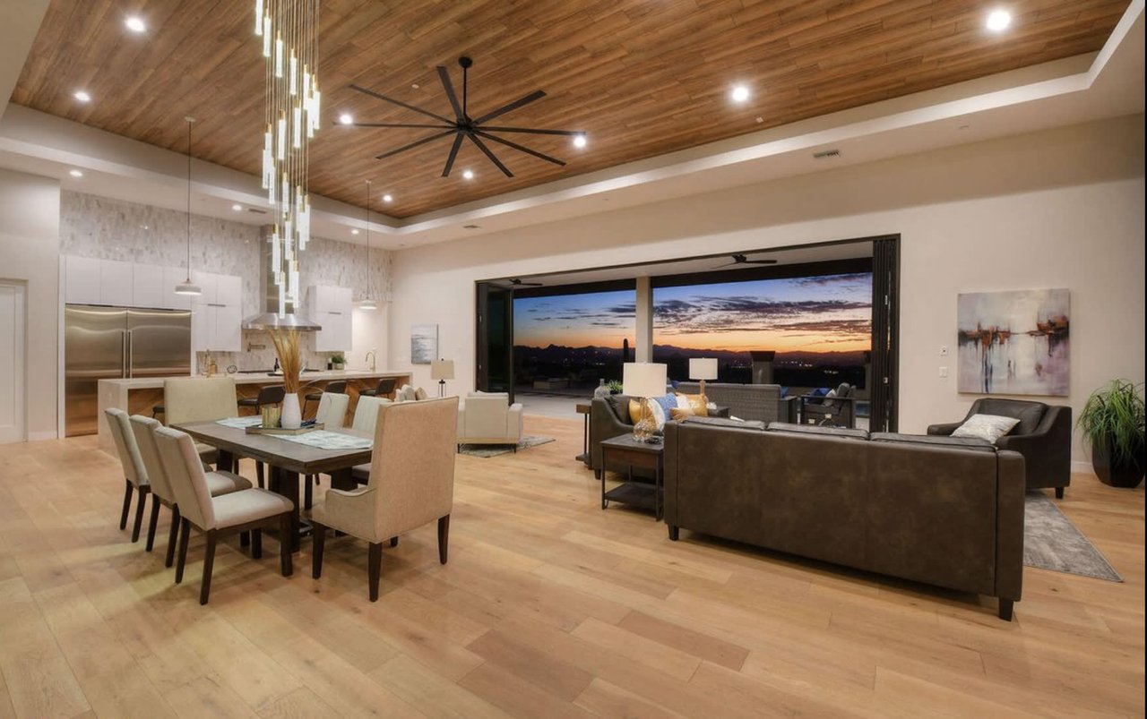 The Gallery At Dove Mountain
