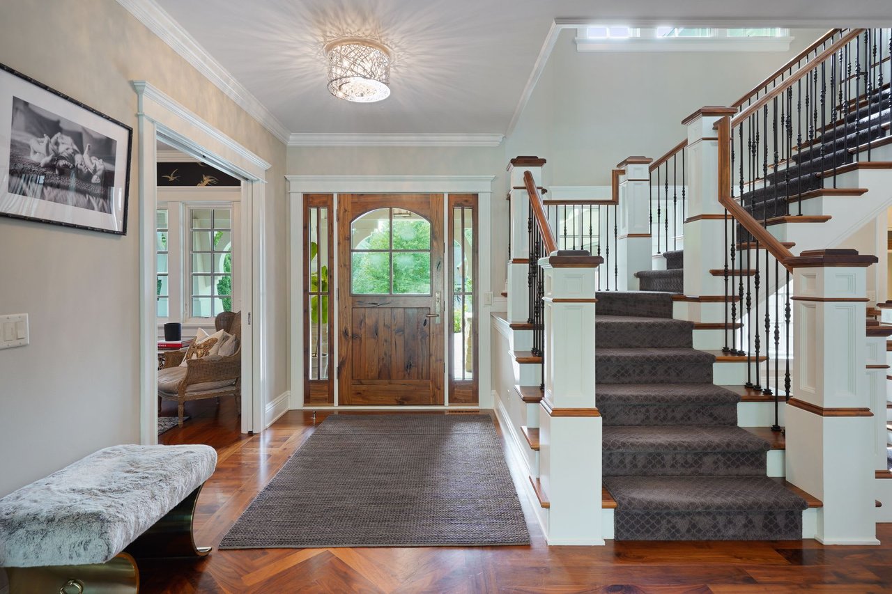 *PENDING* 5333 Halifax Ave, Edina