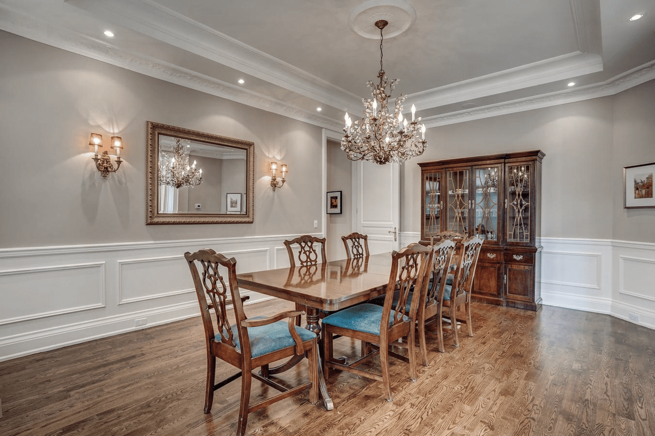 SOLD: Most Prestigious Location 