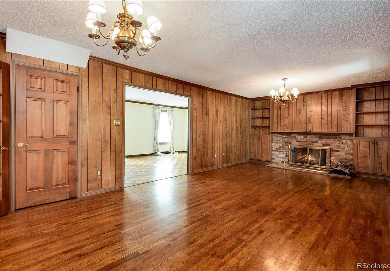 8 Meadowview Lane