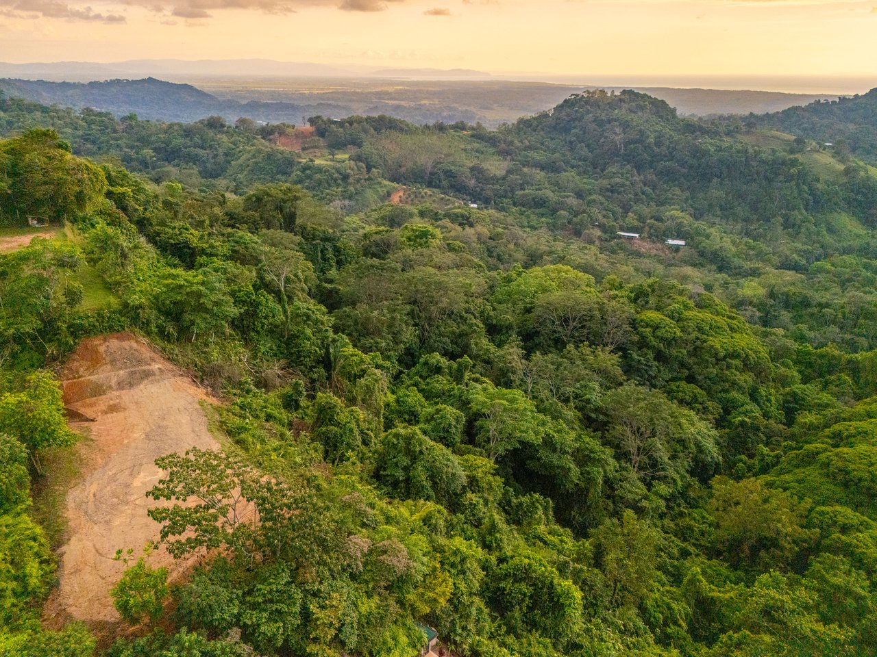 Jaw Dropping Views in Tres Rios Reserva