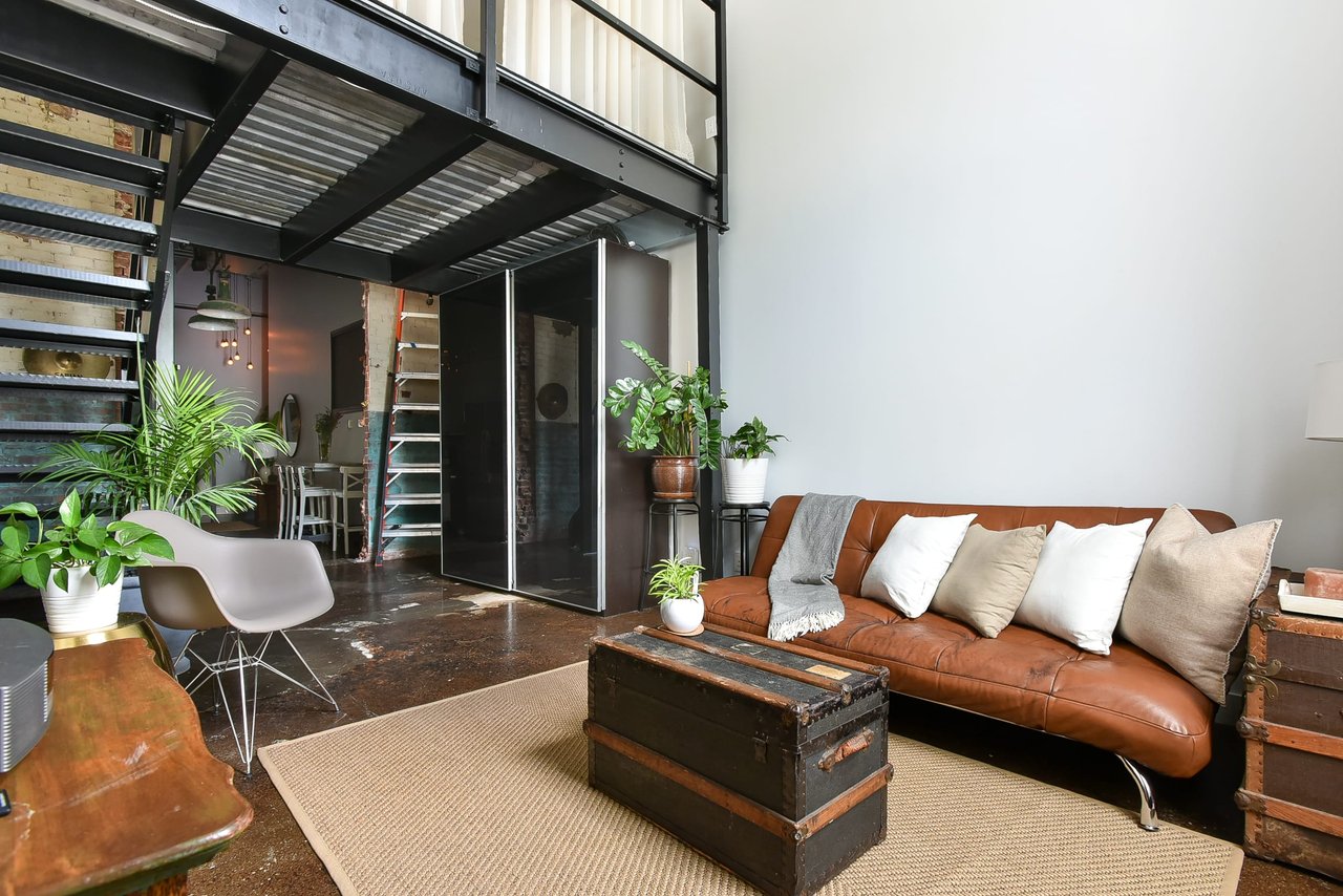 I-ZONE LOFTS