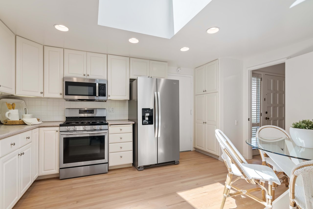 863 Augusta Dr