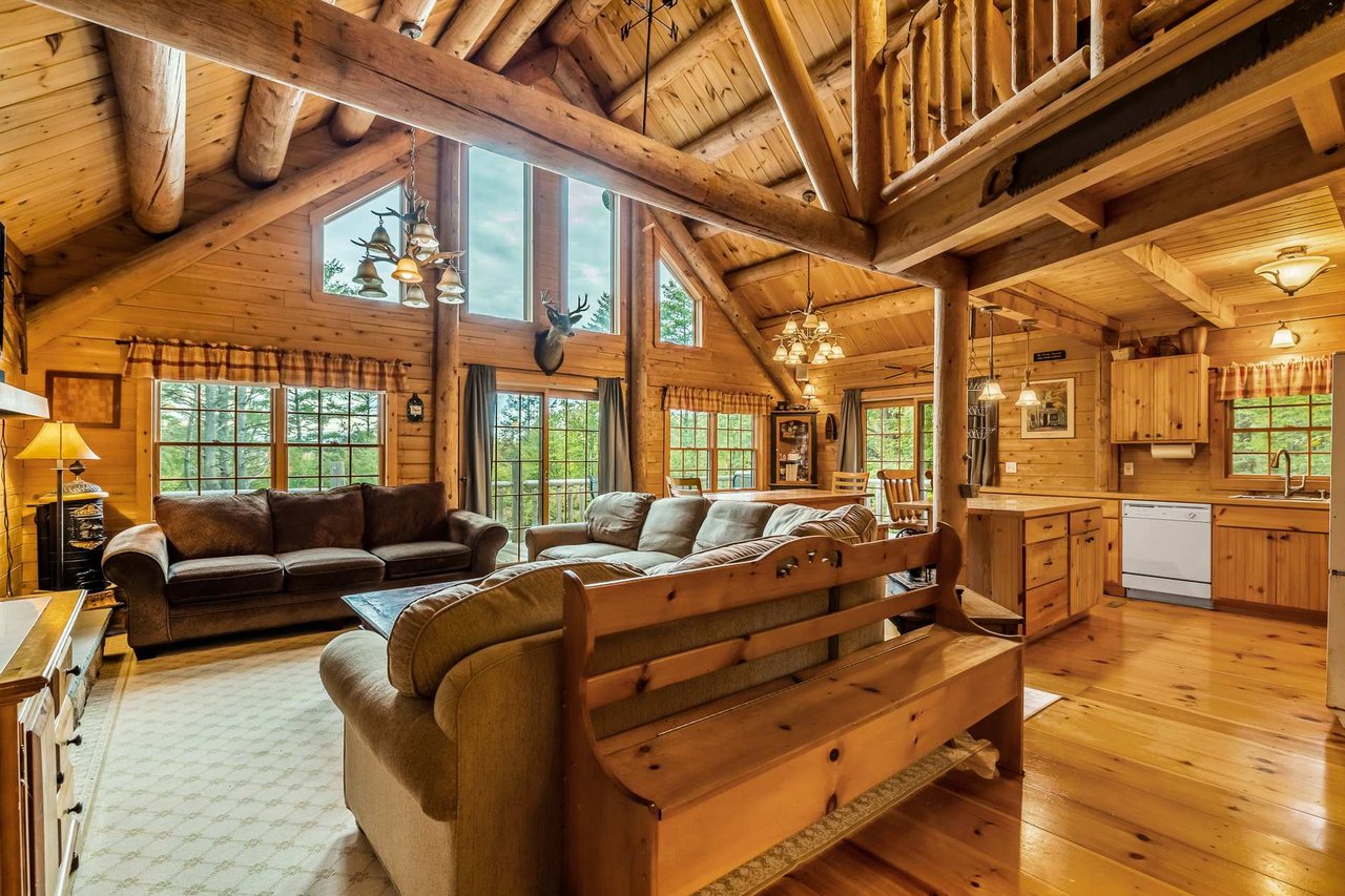 Townshend Log Home