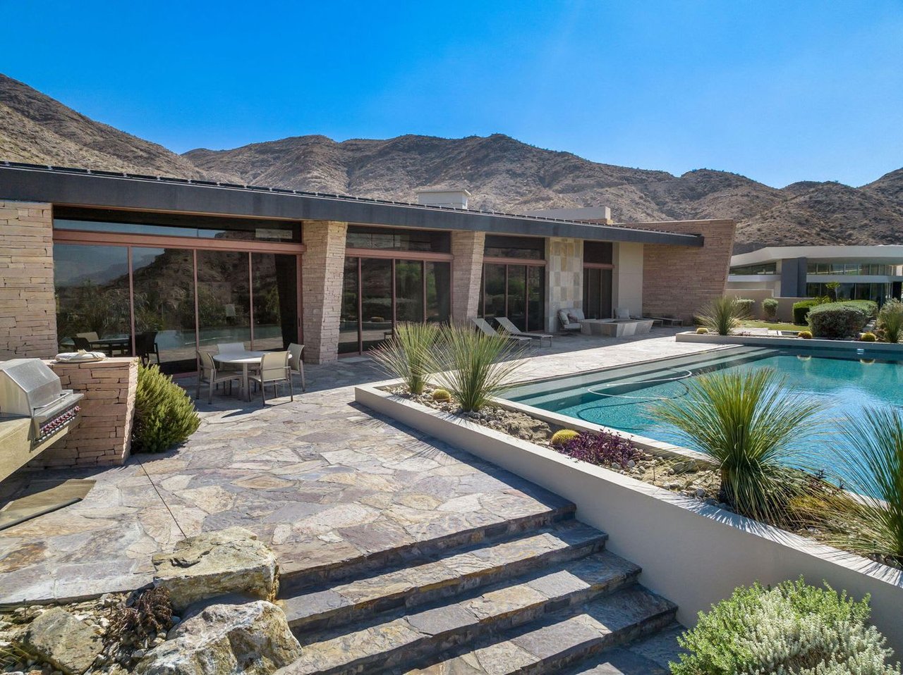 45 Sky Ridge Rd