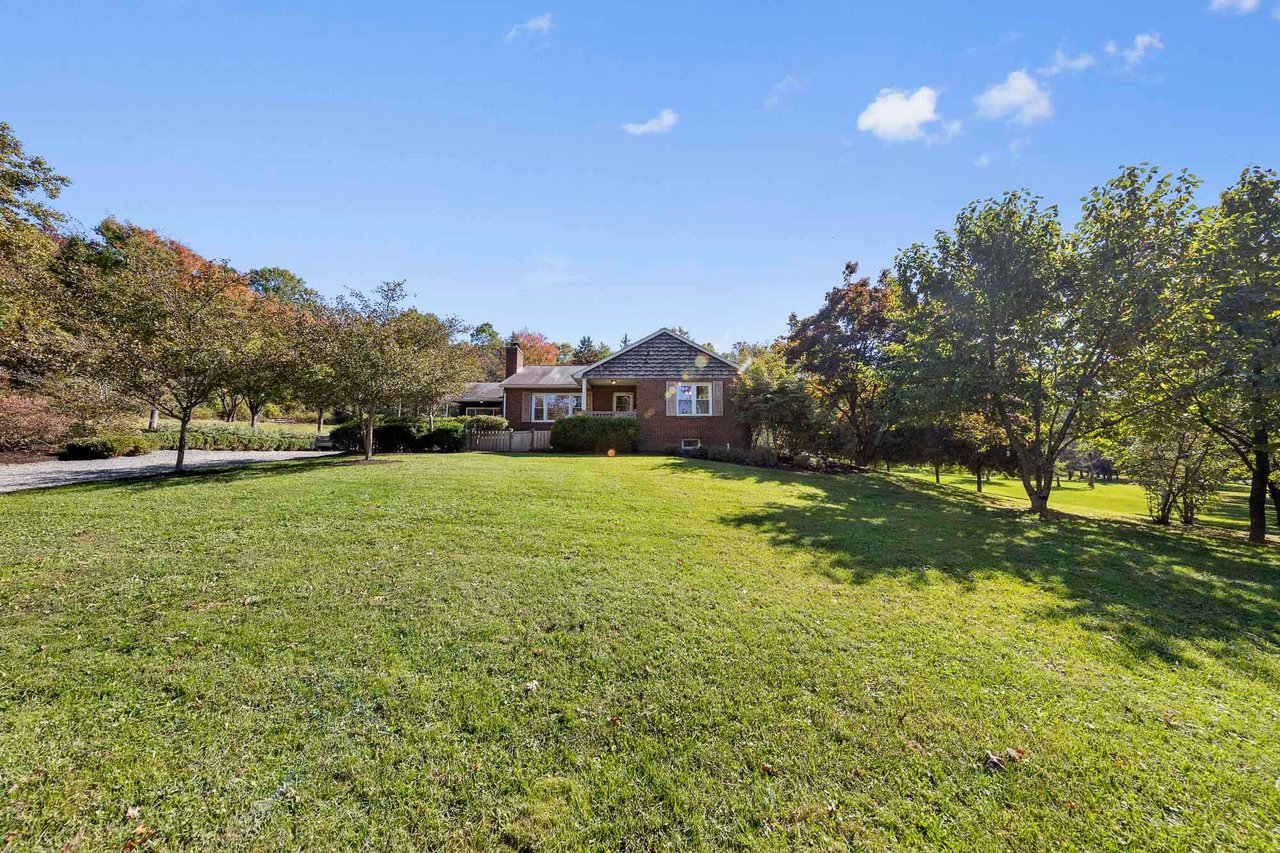 148 Foothill Rd