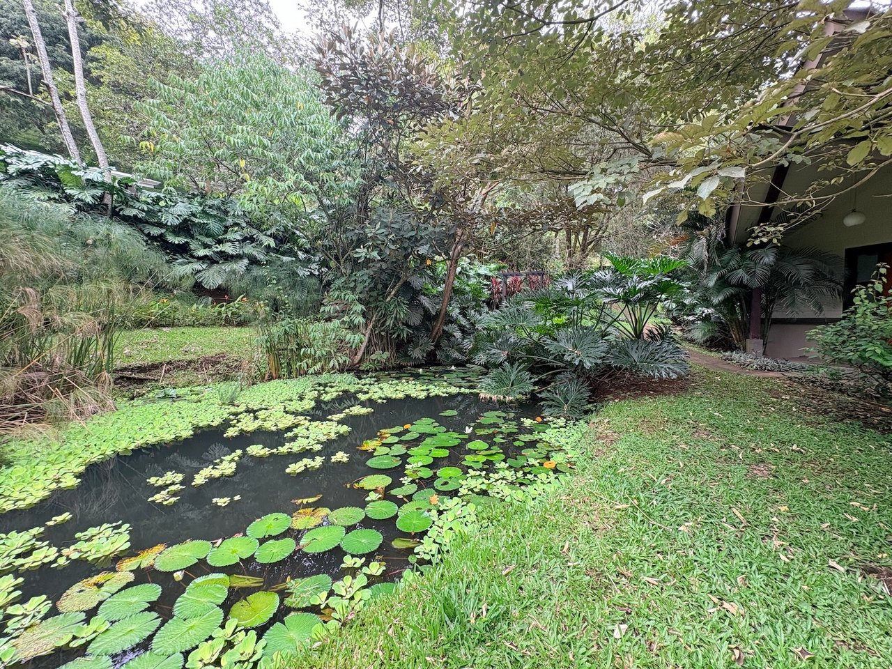 Private Garden Estate Pool, Alajuela