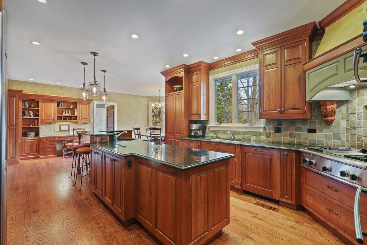 Gracious Home With Style