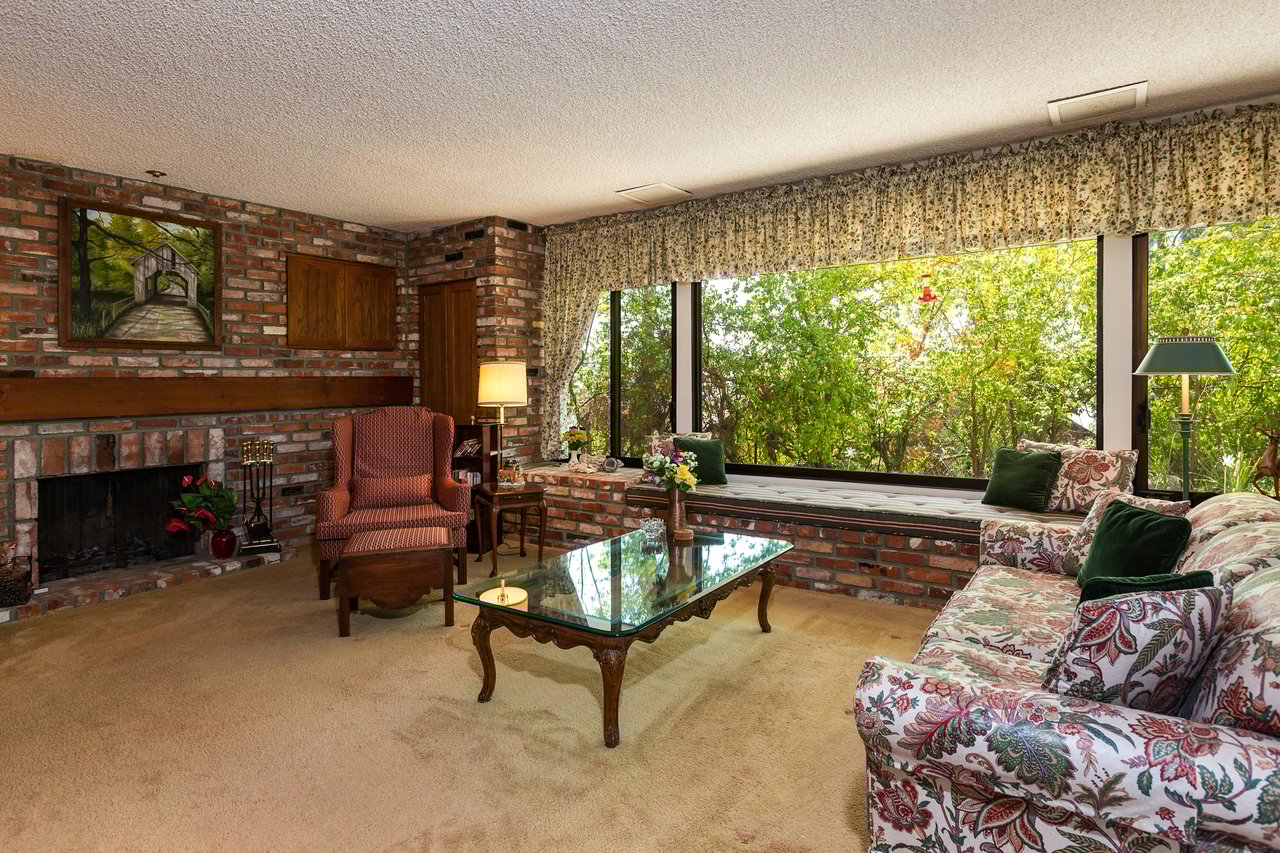 Enchanting Cottage in Lower Bel Air
