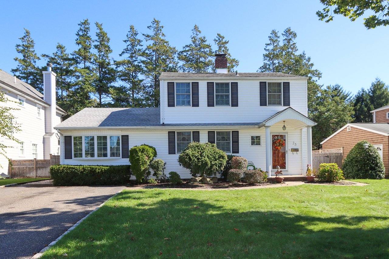75 Titus Avenue