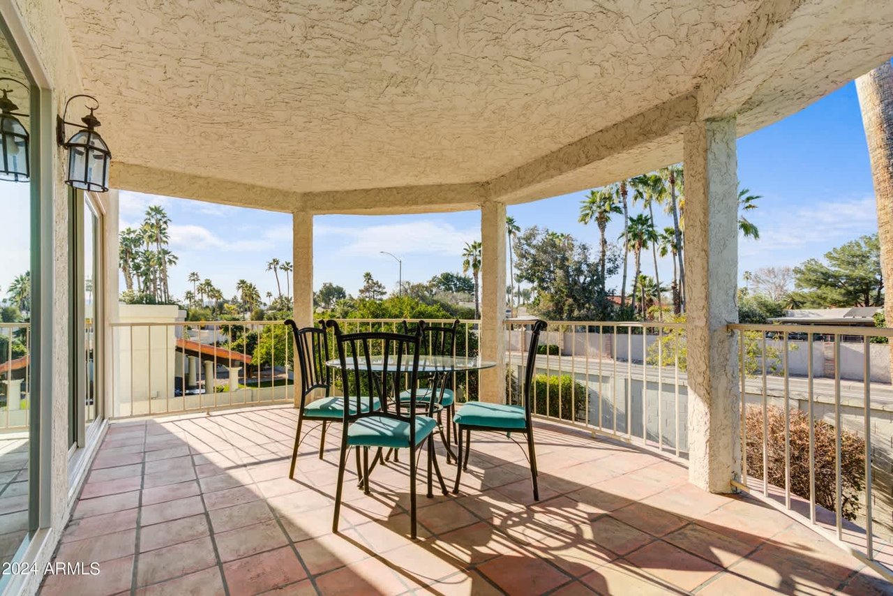 8462 E SAN BERNARDO Drive