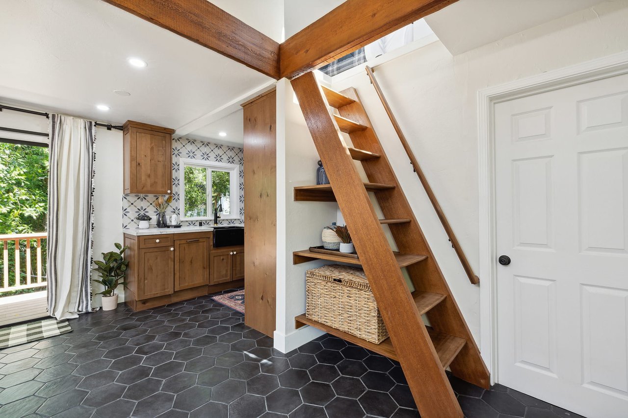 221 Redwood Drive