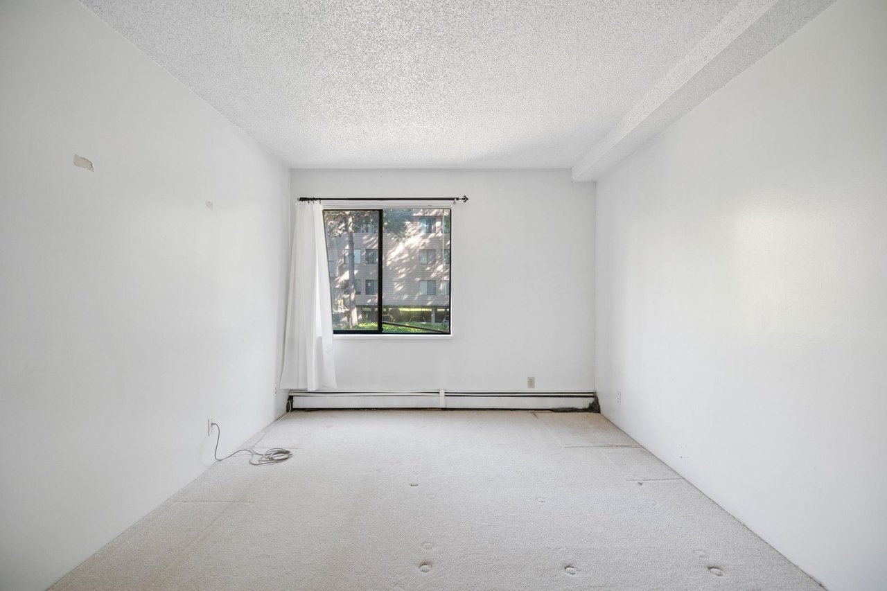 134-8411 Ackroyd Rd