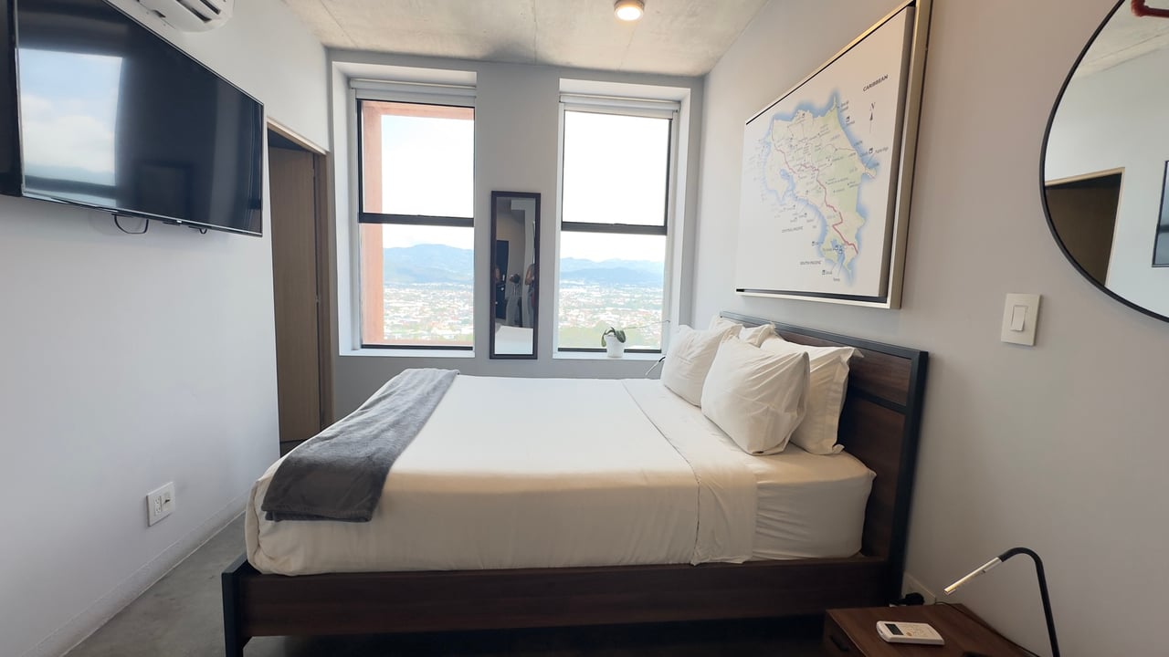 Modern Studio Condominium, San Jose