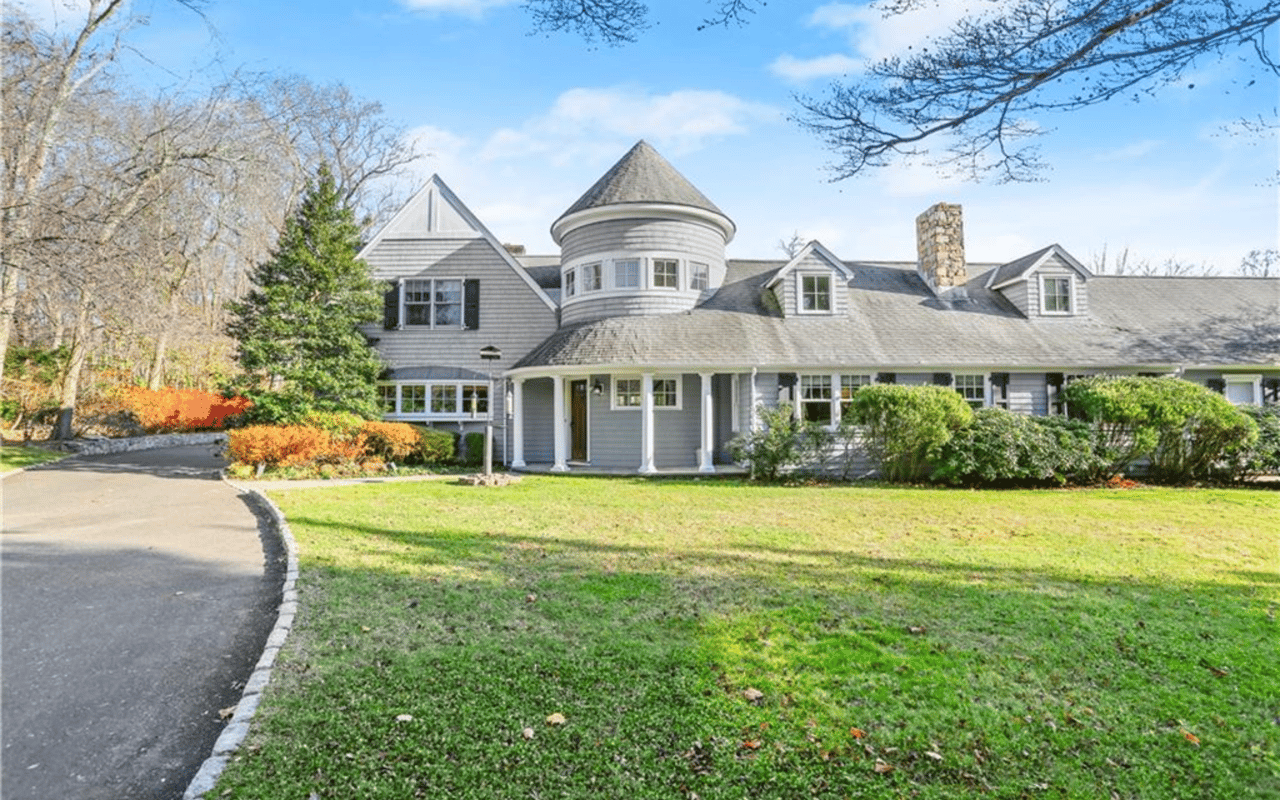 Buying a Home in Darien