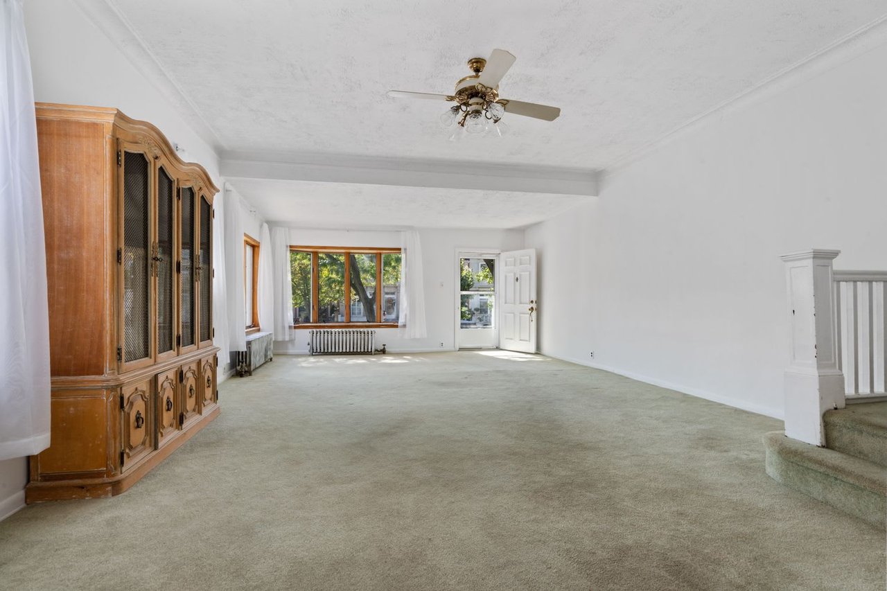 47 Bay Ridge Pkwy