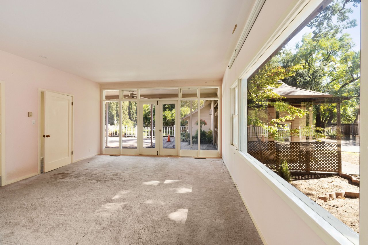 Unique Opportunity on Nearly 1 Acre