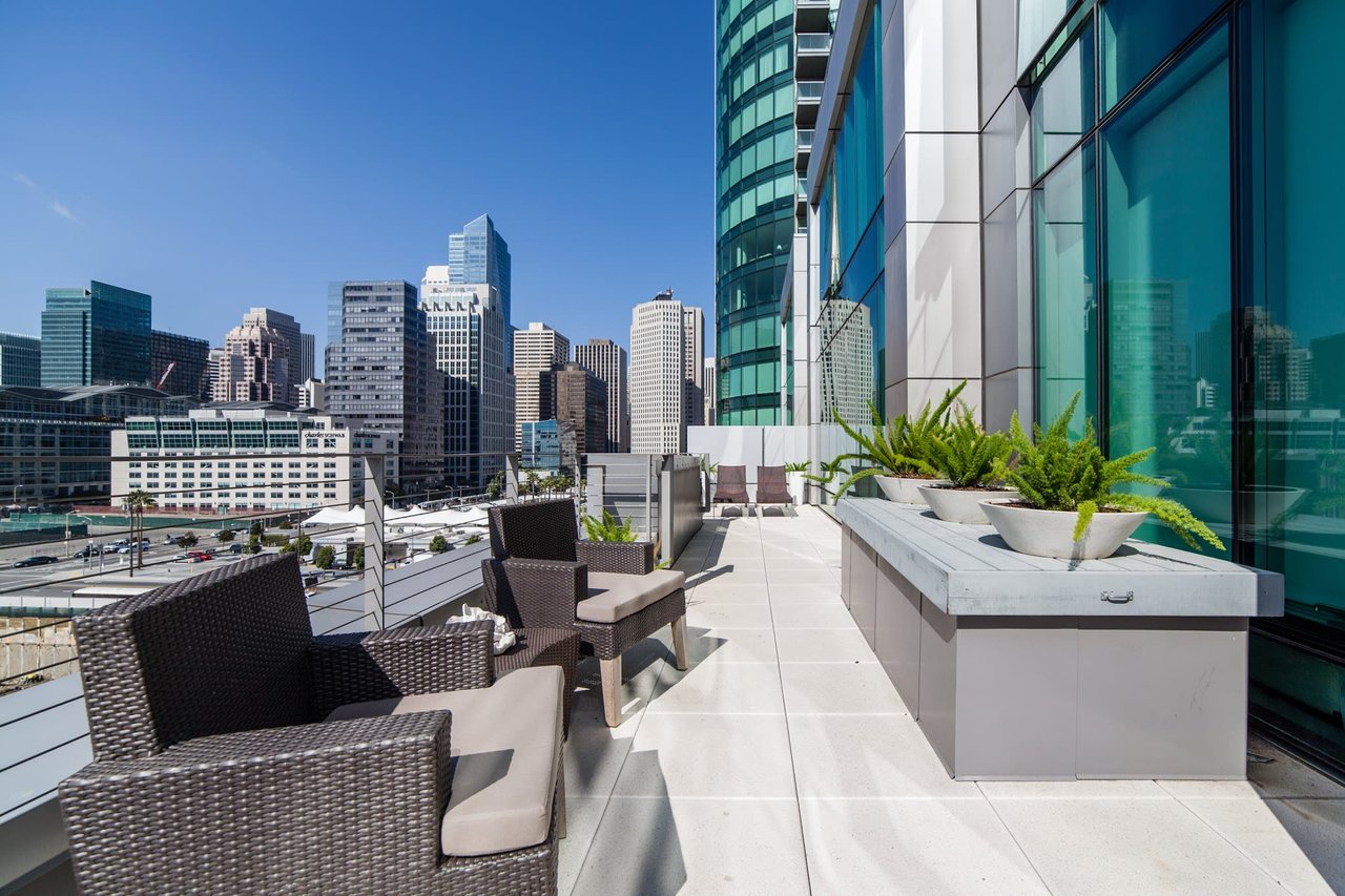 333 Main St, #8C