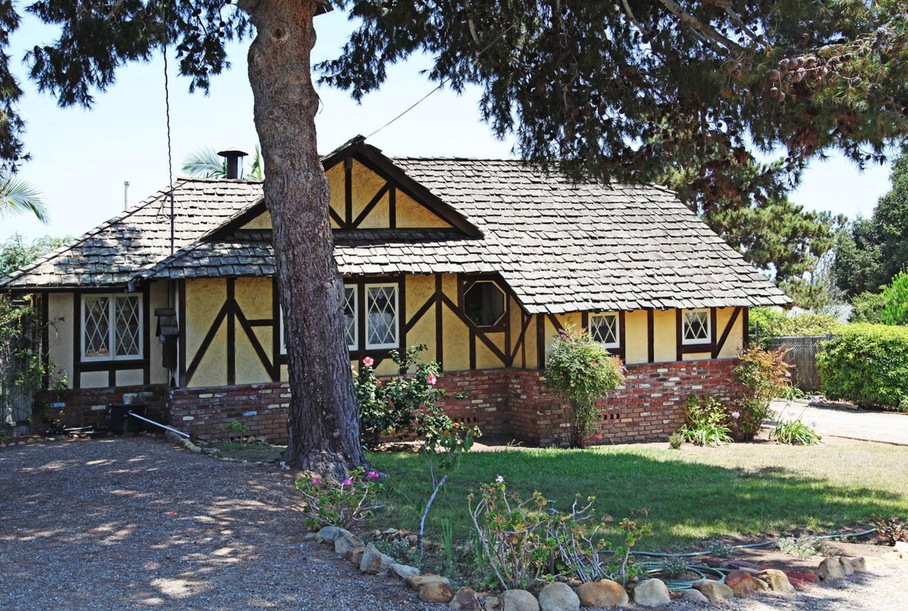 210 OCEAN VIEW AVE