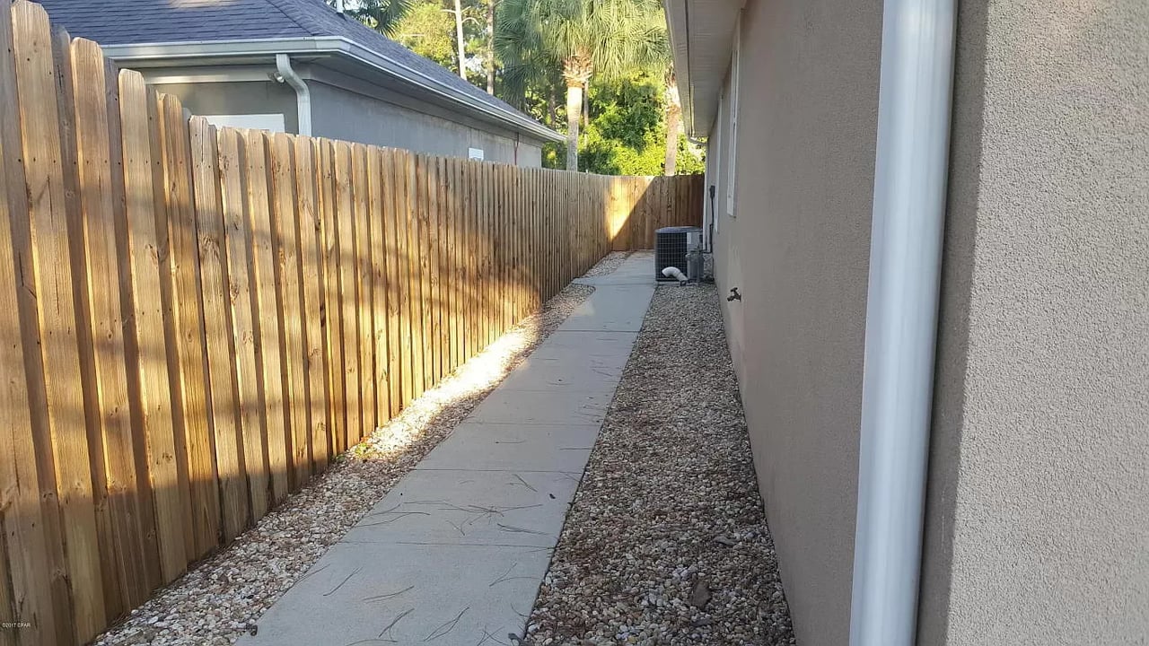 2404 PELICAN BAY Court