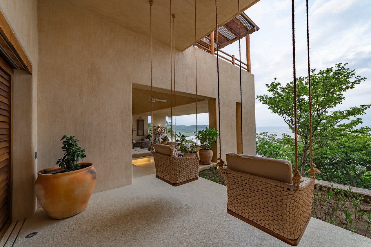 4 bedroom, Single Family Homes, Villa Playa, Montecito Beach Village