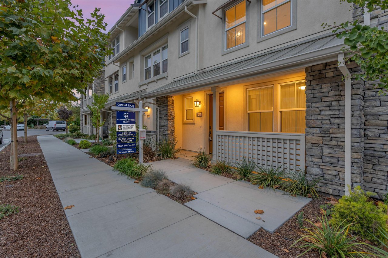 47423 Mission Falls Ct