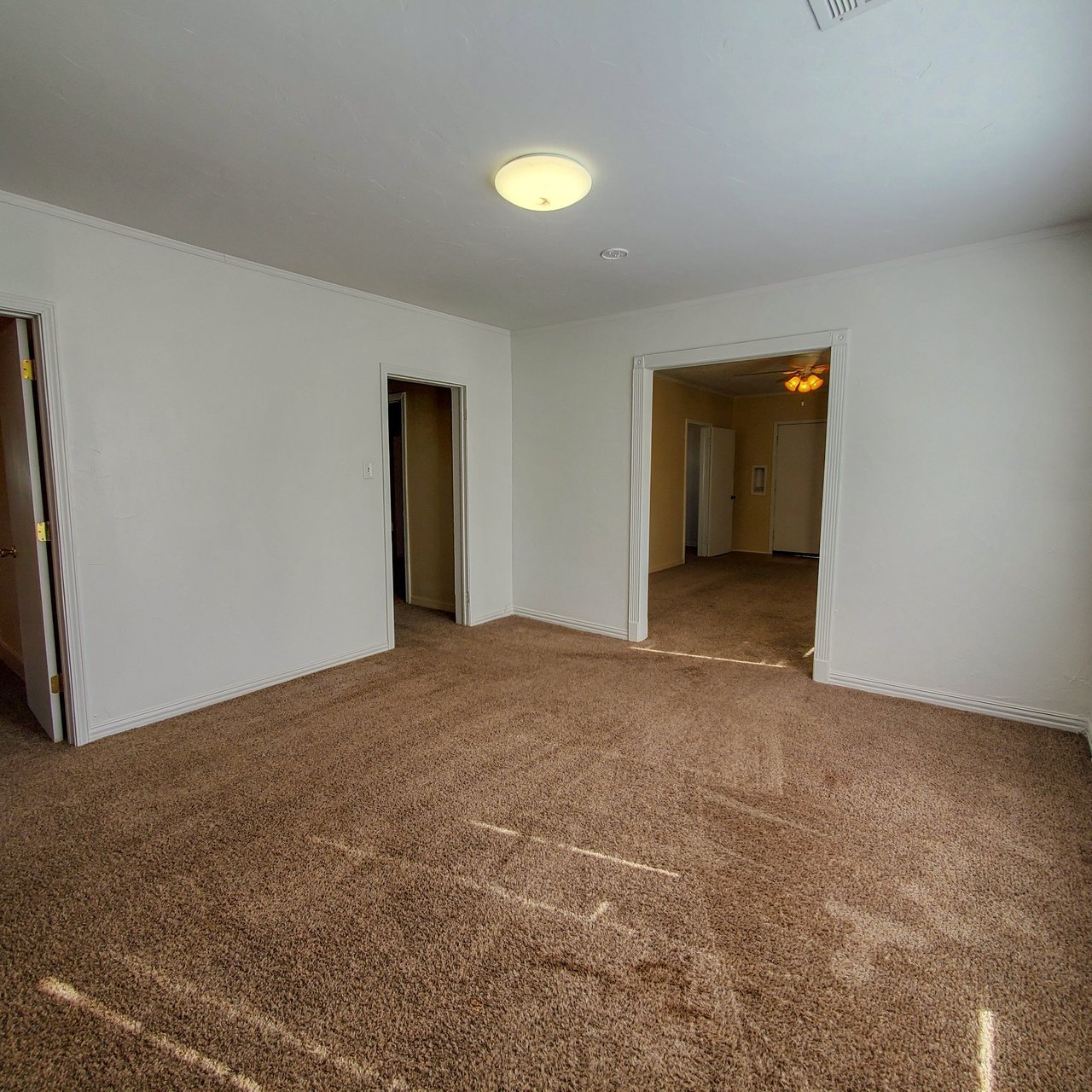 718 North Beard Ave