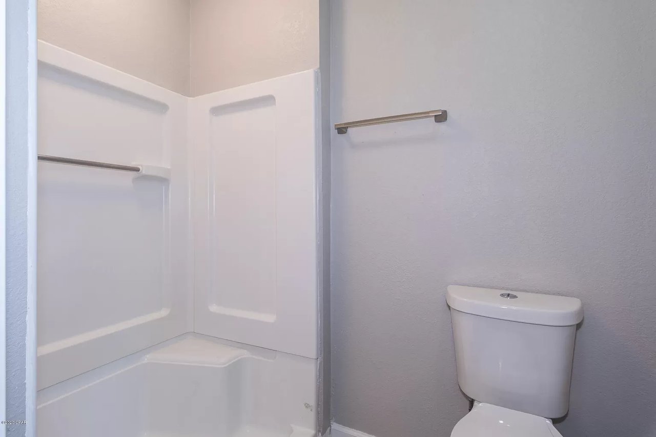 1025 W 19th Street Unit 15D