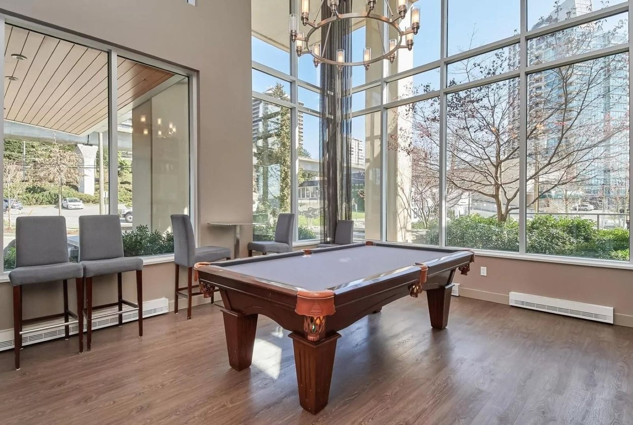 1106-2133 Douglas Road, Burnaby