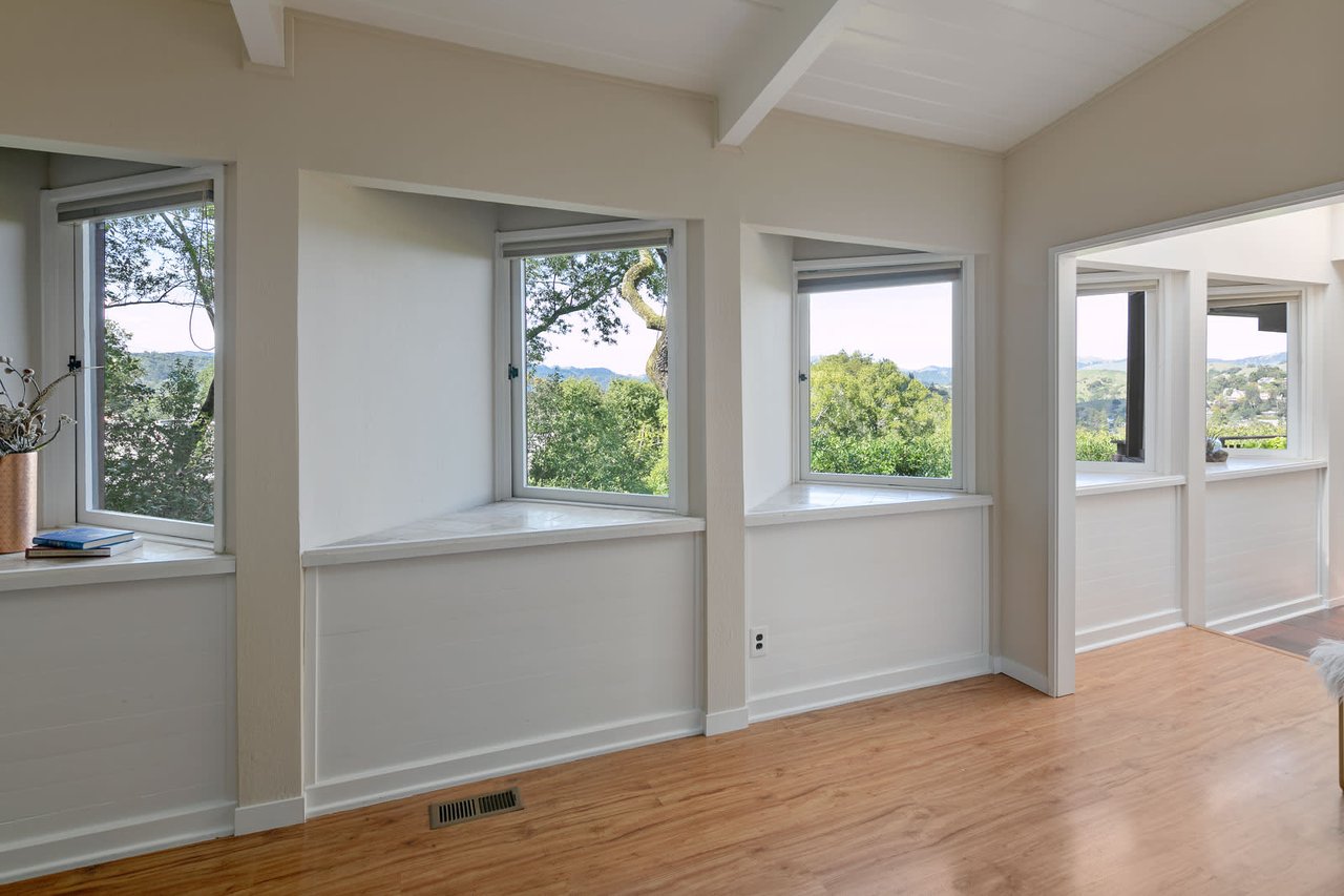 40 Crest Avenue, San Anselmo