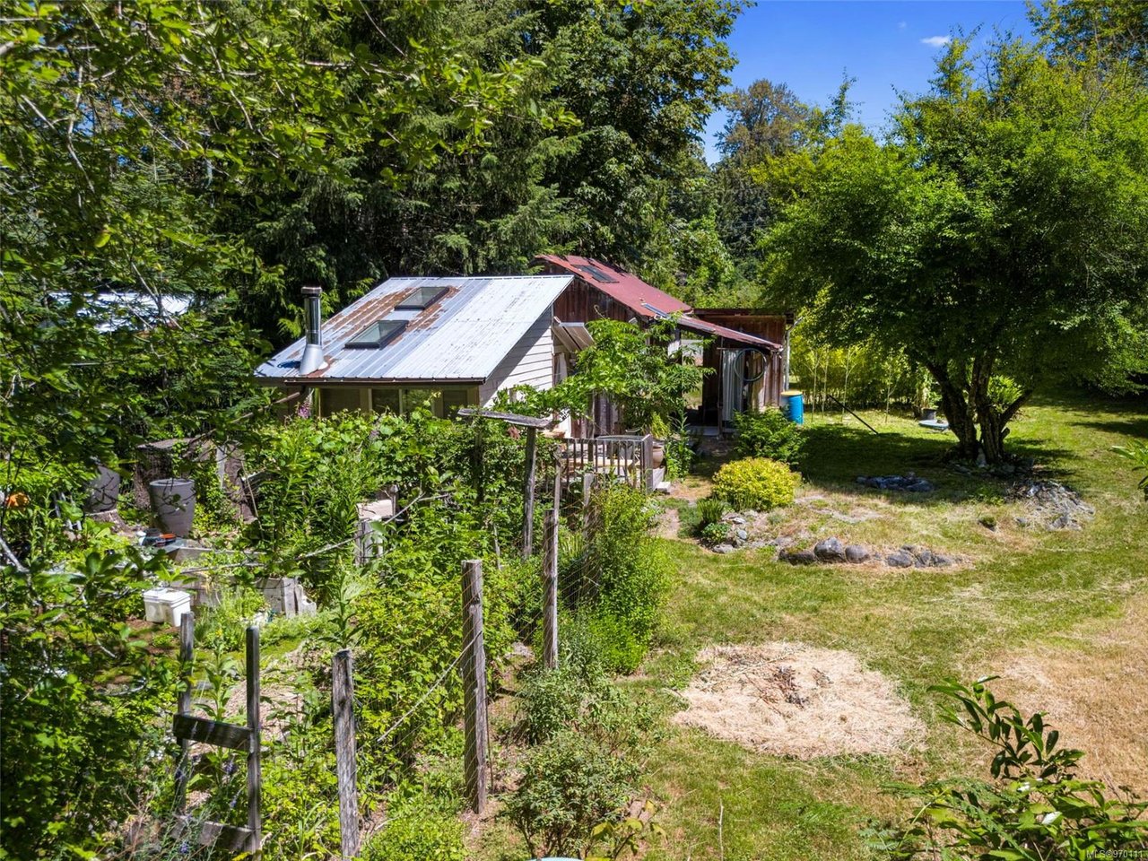 10226 South Shore Rd, Honeymoon Bay