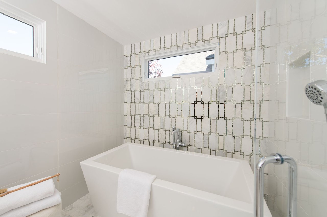 312 Jasmine Avenue Unit: 1