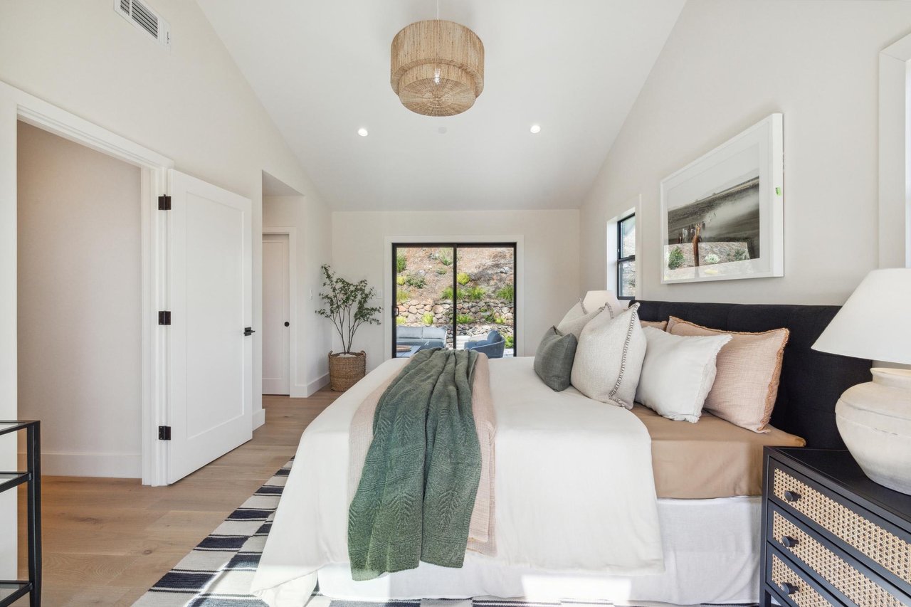 30 Garden Rock Road, San Anselmo