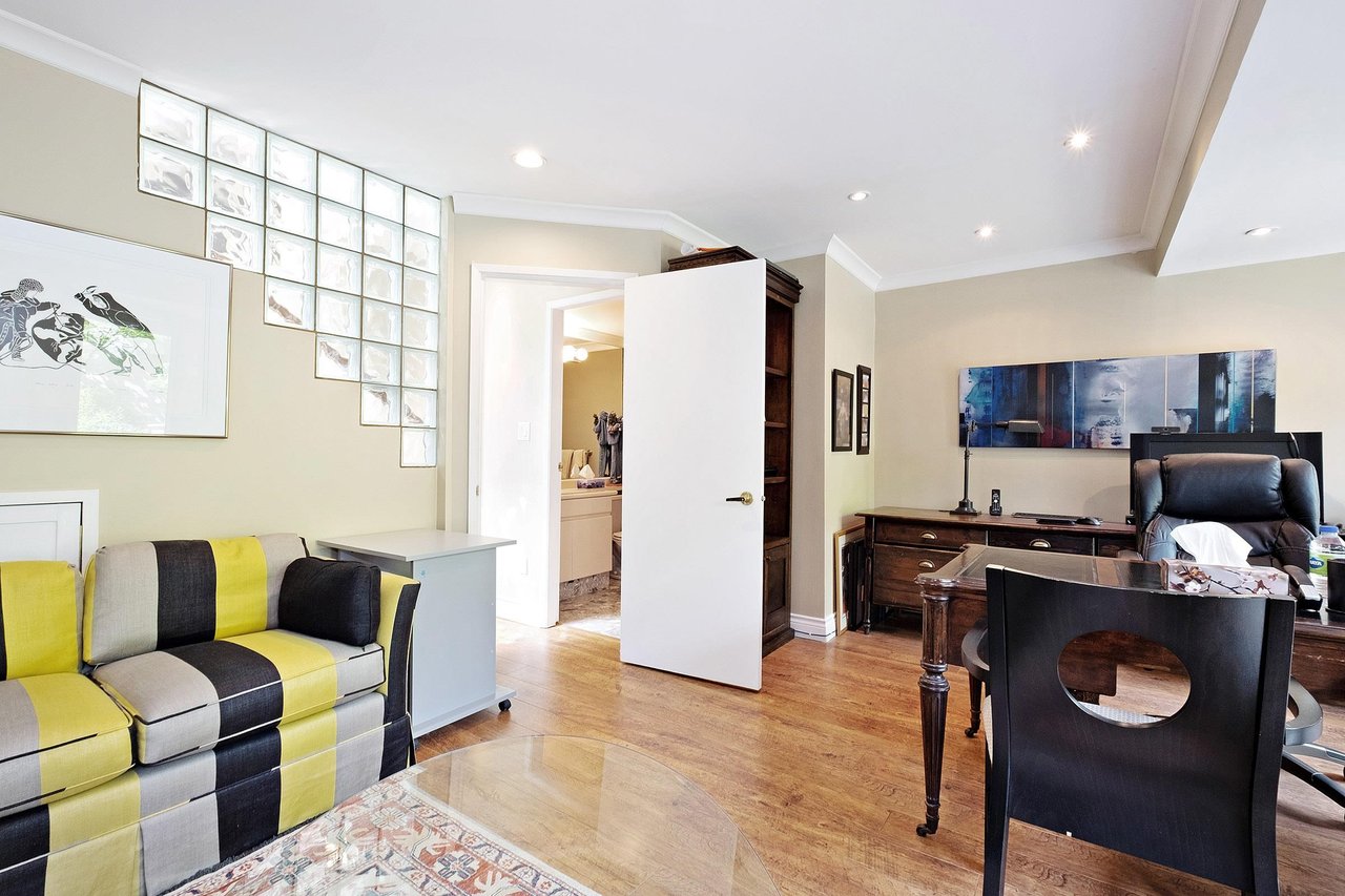 2215 W 14th Ave