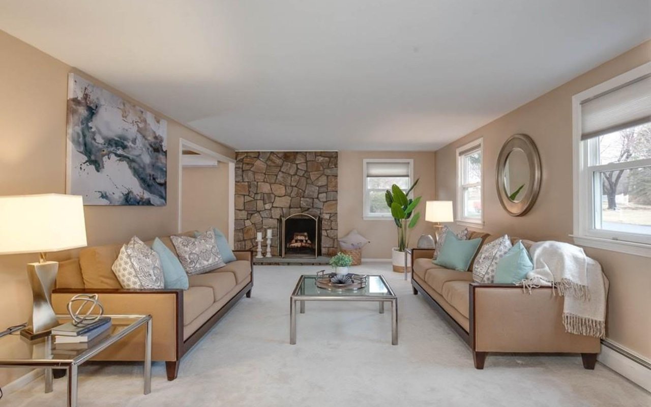 35 Birchwood Dr