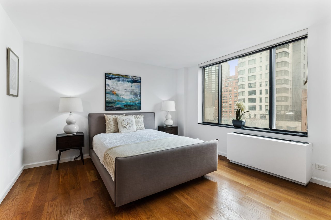 309 East 49th Street, Unit 9C