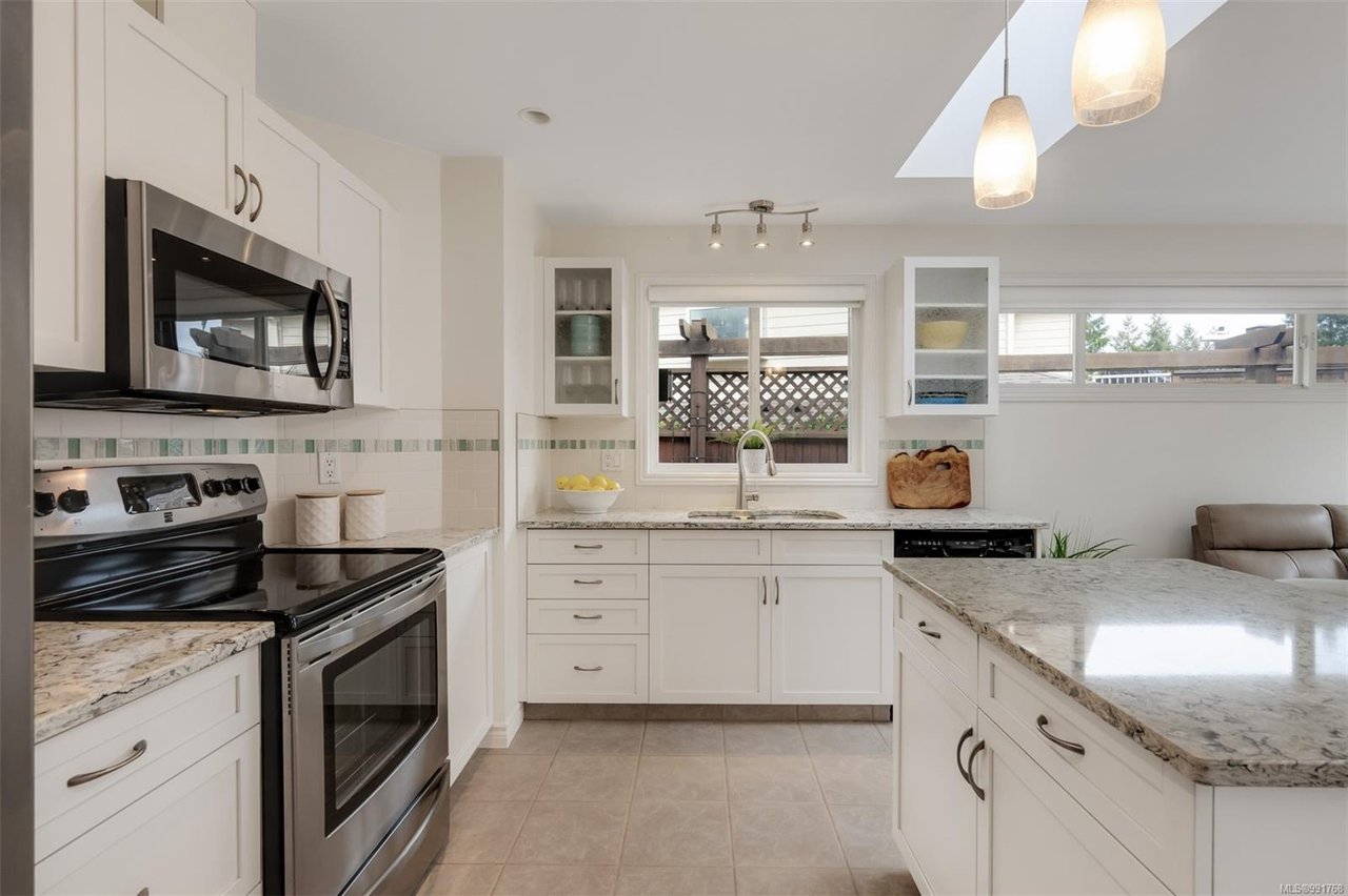 32-108 Aldersmith Pl