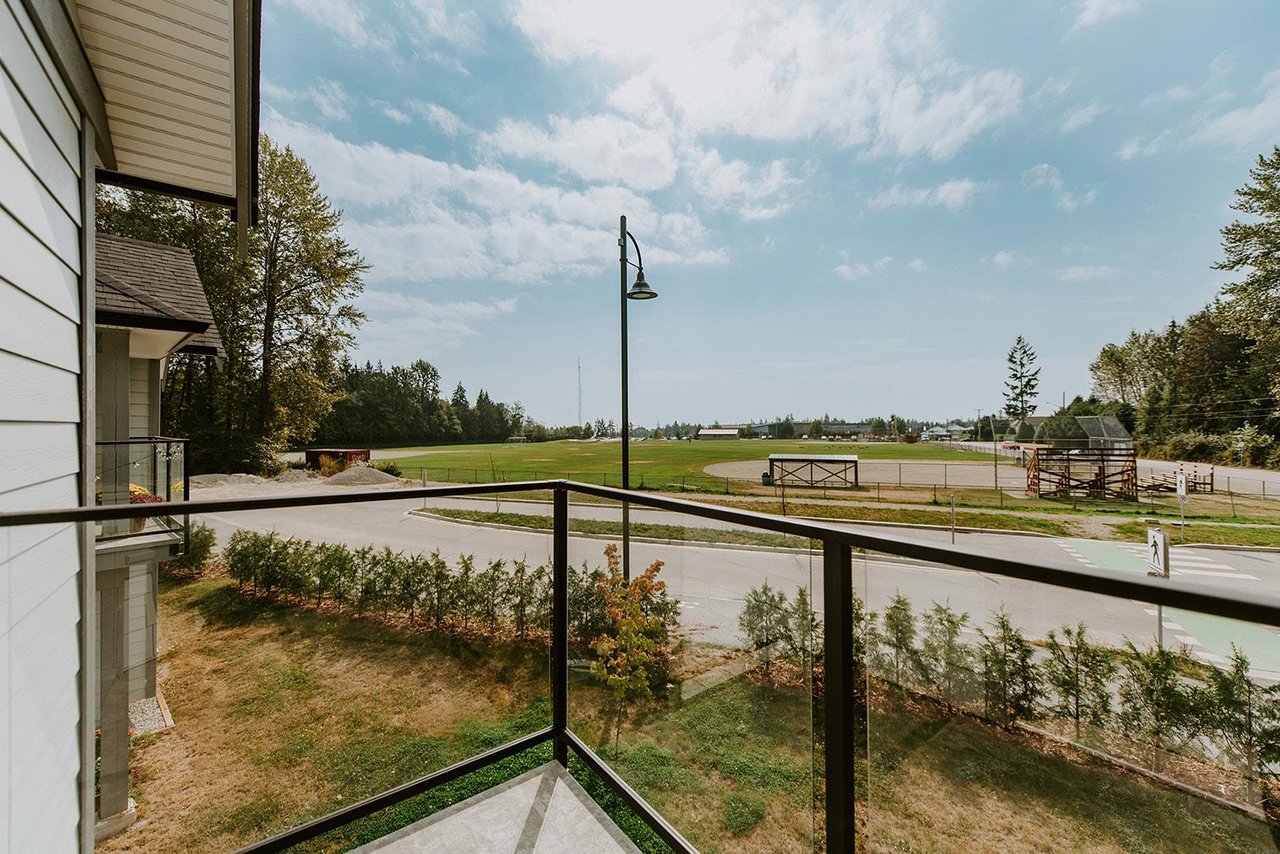 6-950 Woodsworth Rd