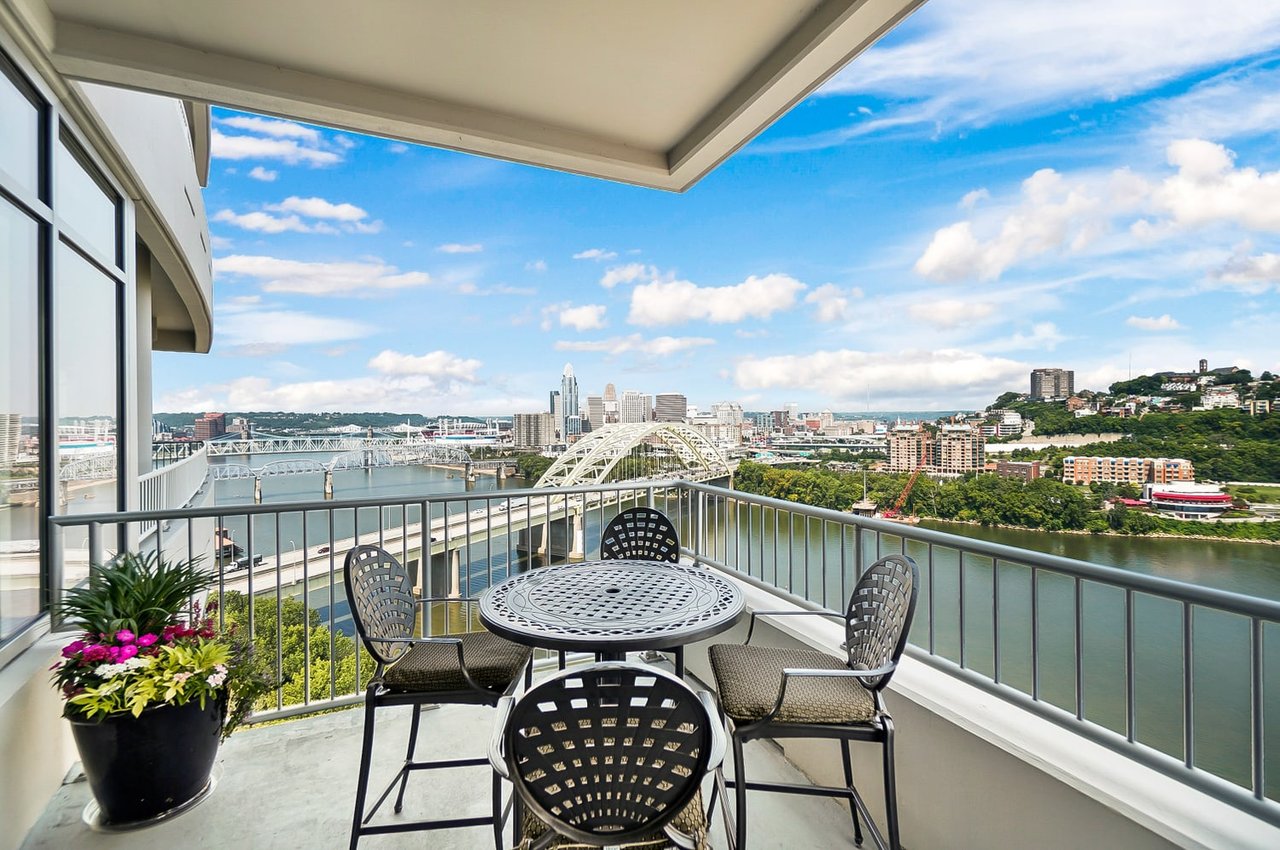 400 Riverboat Row #1803