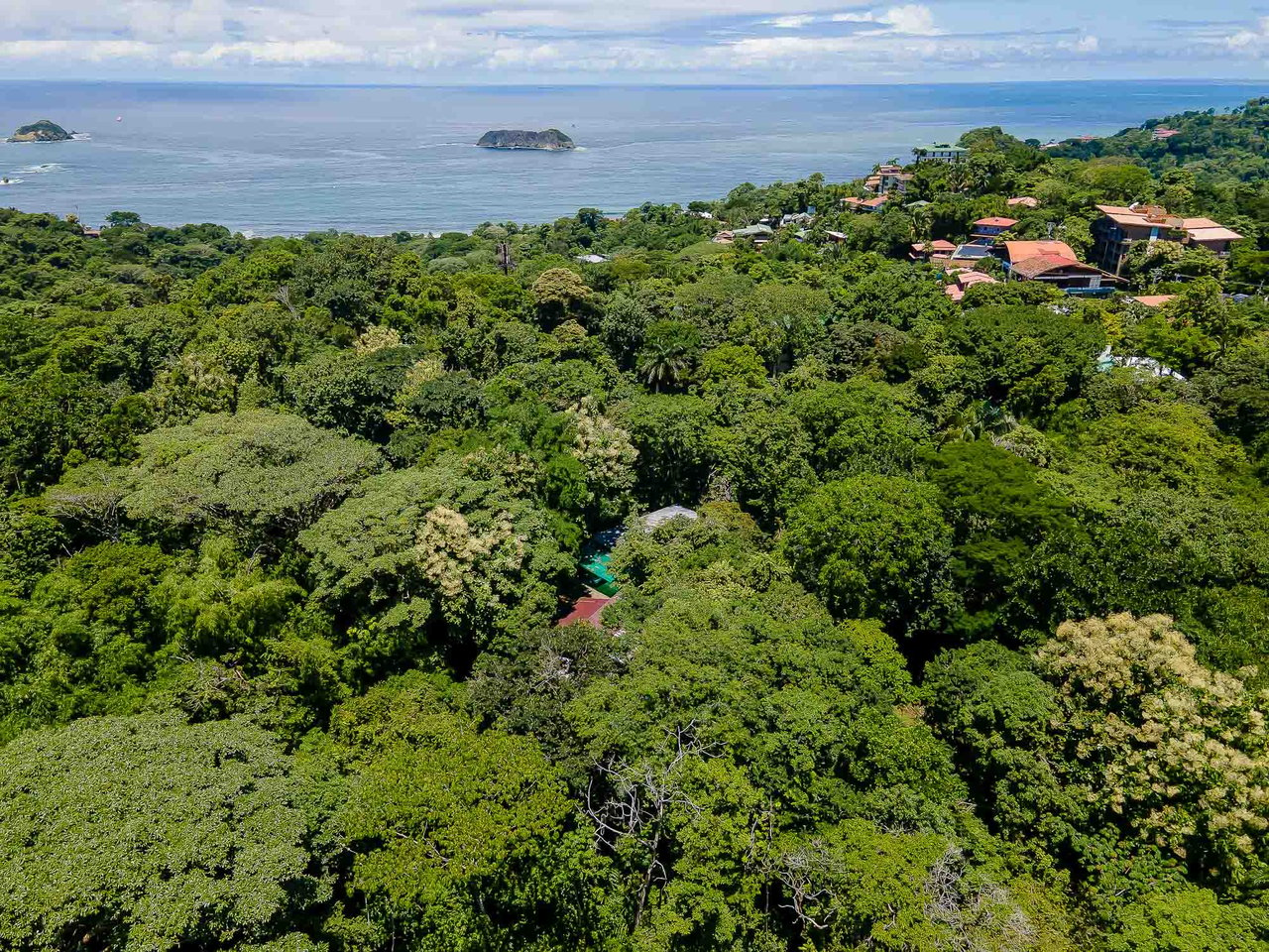 Duplex in Manuel Antonio Area