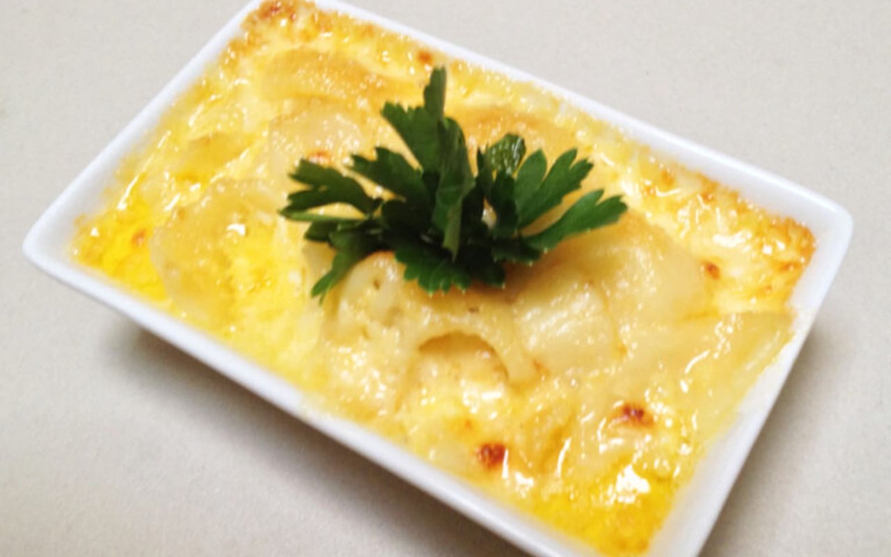 Cheddar Mac and Cheese