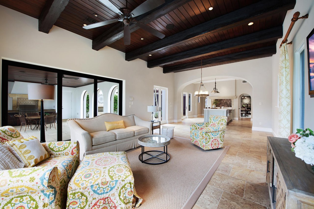 10838 Est Cortile CT