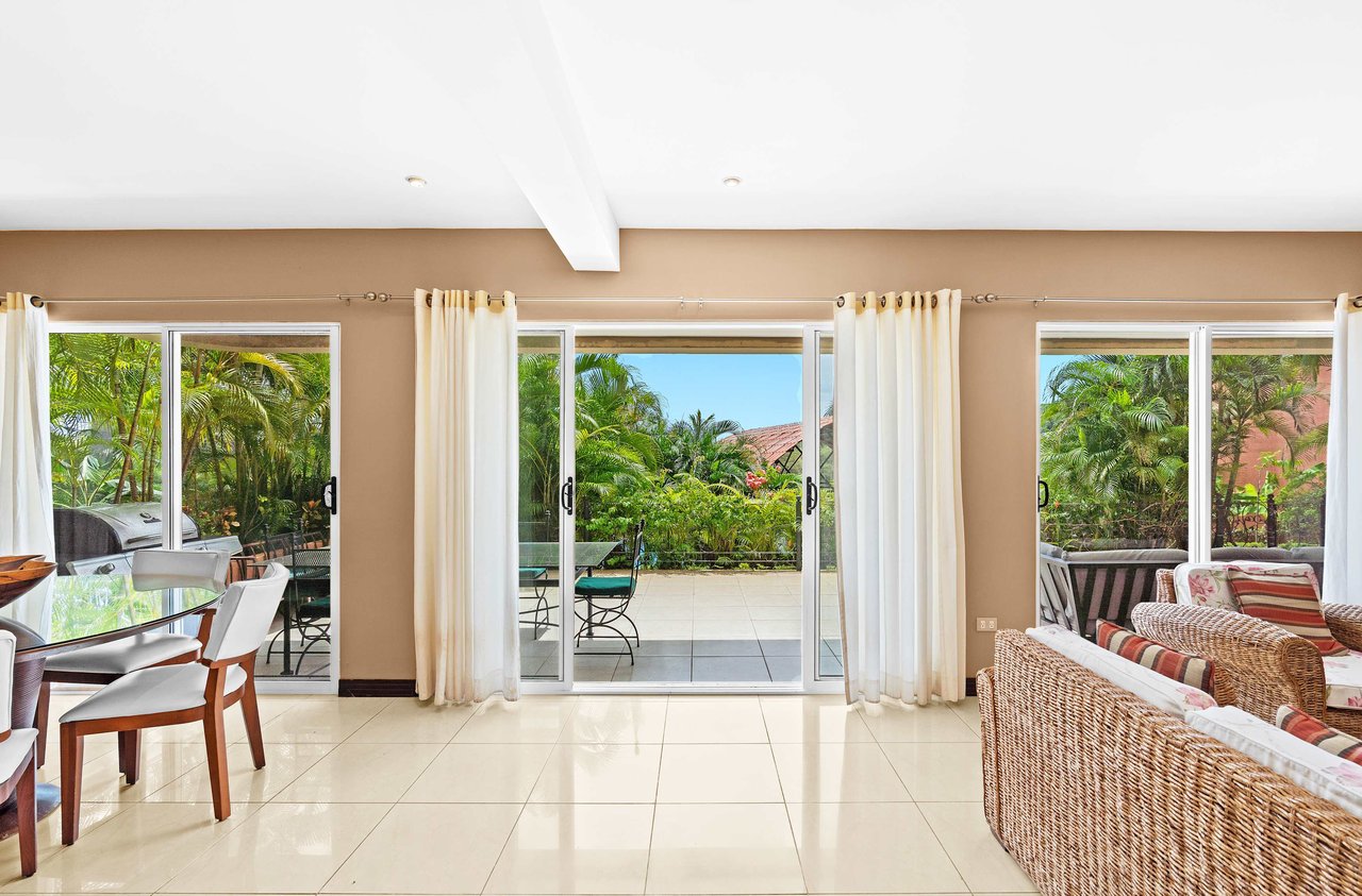 Maison Blanche | Exquisite condo in the exclusive gated community of Altos de Flamingo