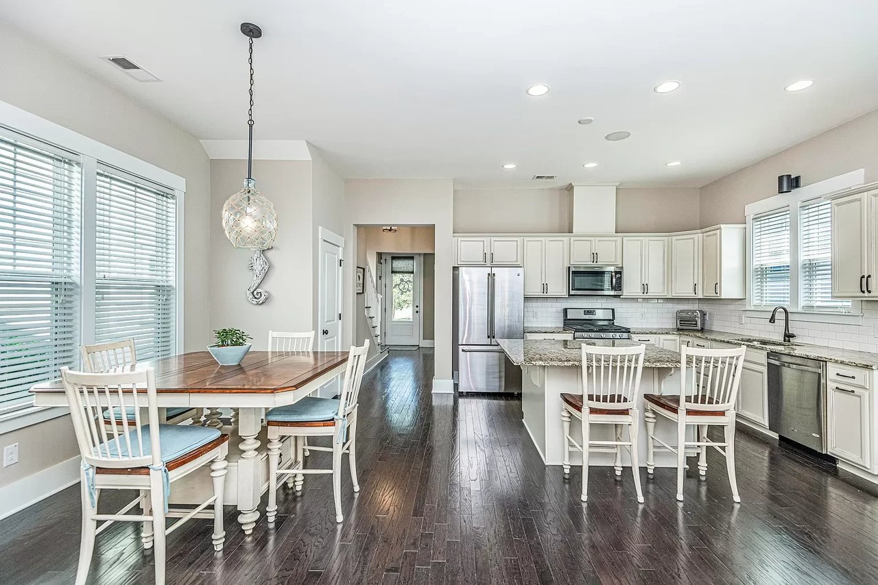 1218 Pressley Rd