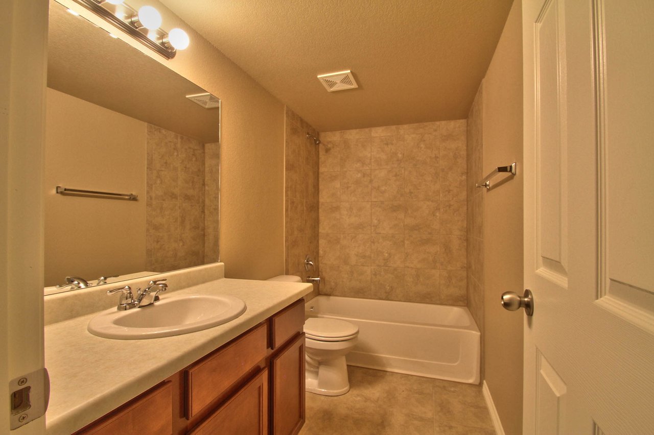 The Cutler (2 Bedrooms on main floor)