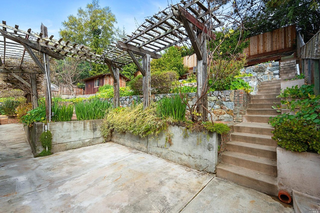 51 Bayview Terrace