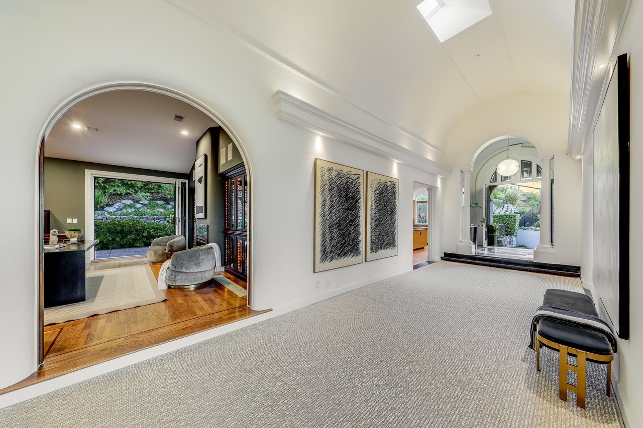 Tiburon Retreat at 7 Mariposa Court