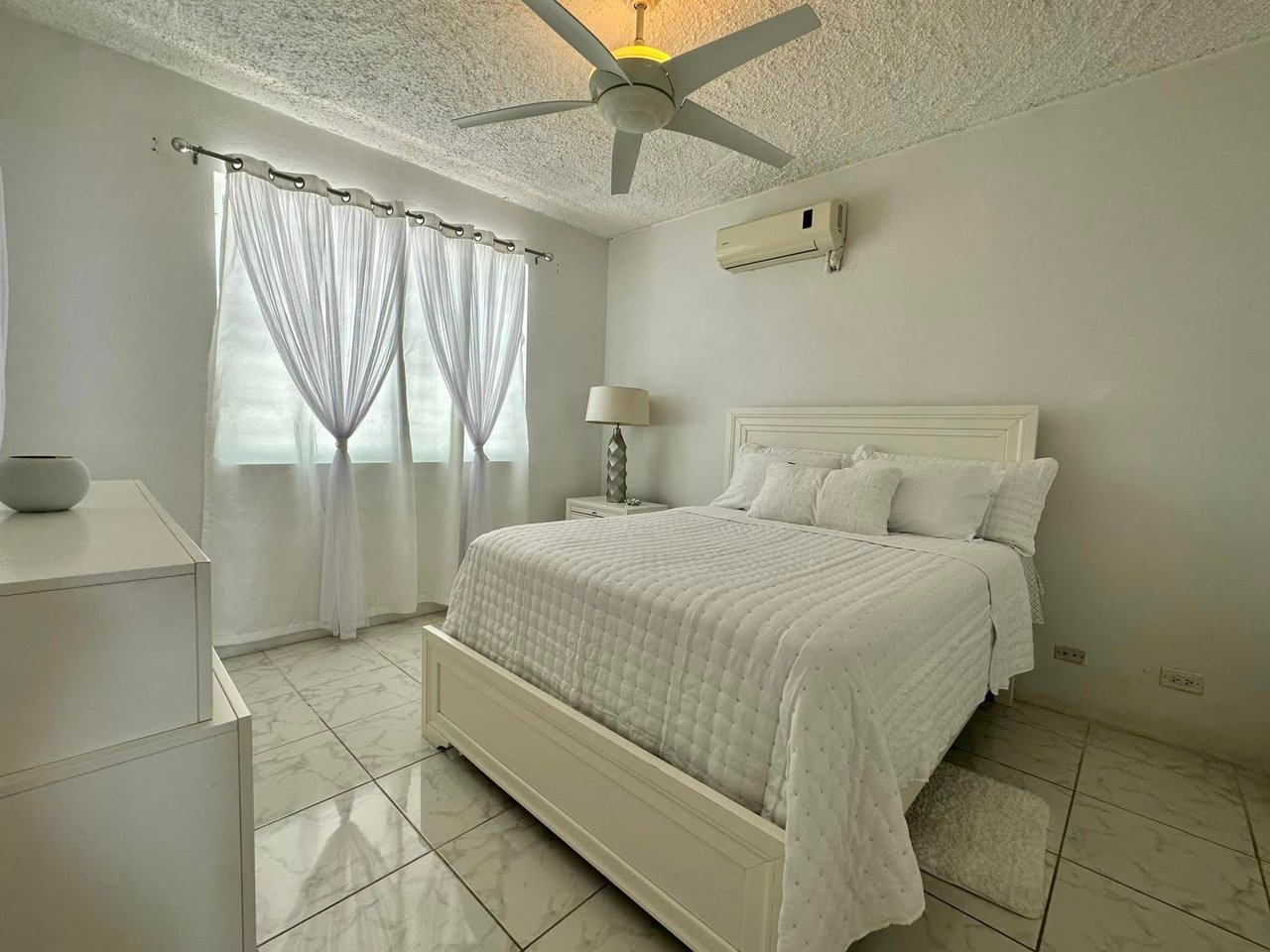 823 Harrigan Estate 2 Bedroom Apartment