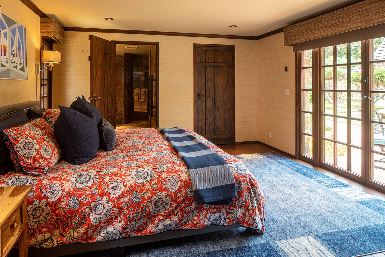 Carmel Highlands Luxury Rental - "Shiprock"